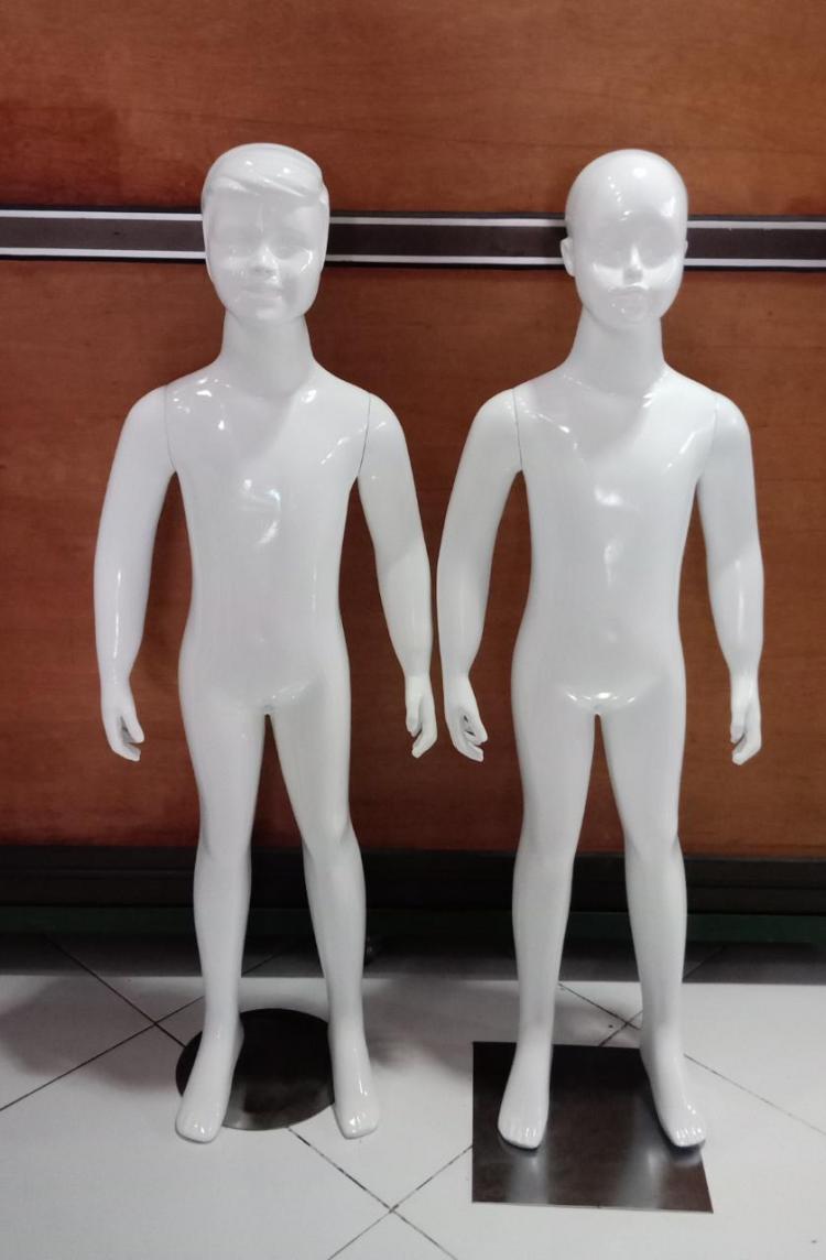 Mannequin Anak Putih
