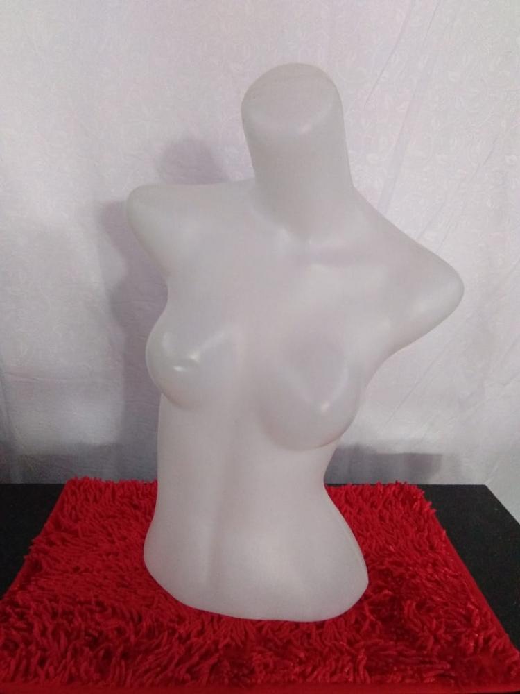 Mannequin Dewasa Setengah Badan Wanita